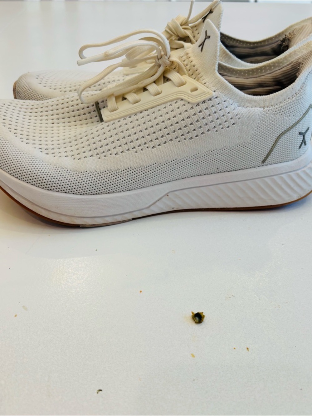 Men's White Knit Athletic Sneakers with Cushioned Foam Midsole size 8 - Picture 5 of 12